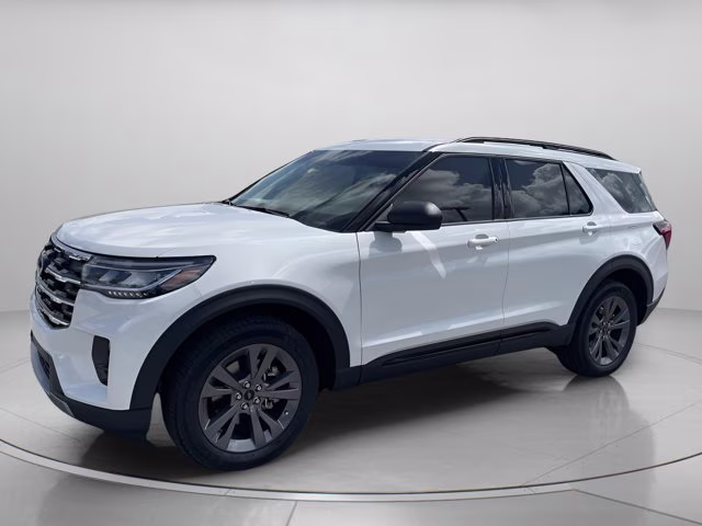 2026 Star White Metallic Tri-Coat Ford Explorer Active 4X4 SUV