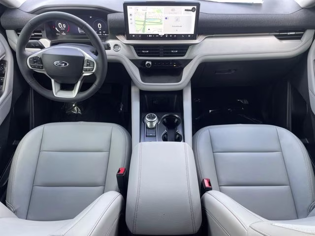 2026 Star White Metallic Tri-Coat Ford Explorer Active 4X4 SUV