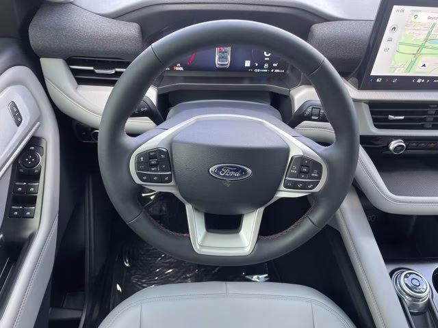 2026 Star White Metallic Tri-Coat Ford Explorer Active 4X4 SUV