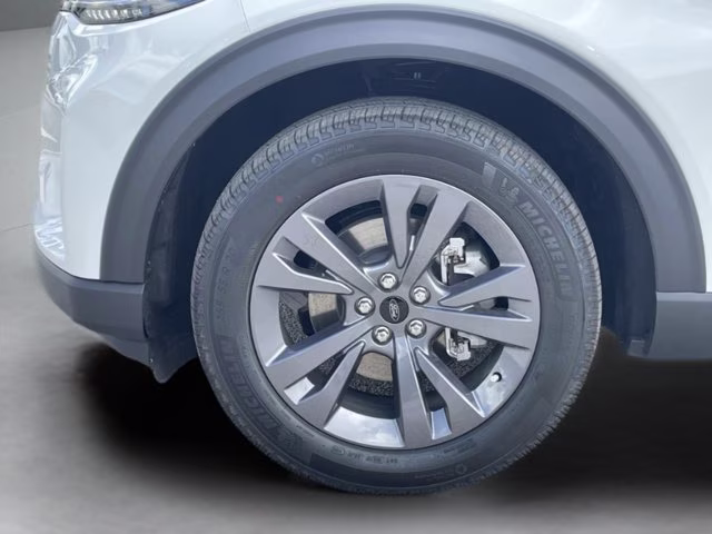 2026 Star White Metallic Tri-Coat Ford Explorer Active 4X4 SUV