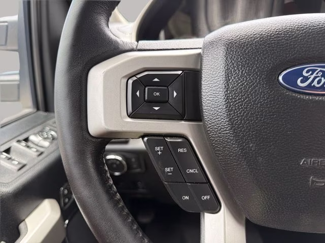 2019 Ingot Silver Ford Super Duty F-350 SRW Lariat 4X4 Truck