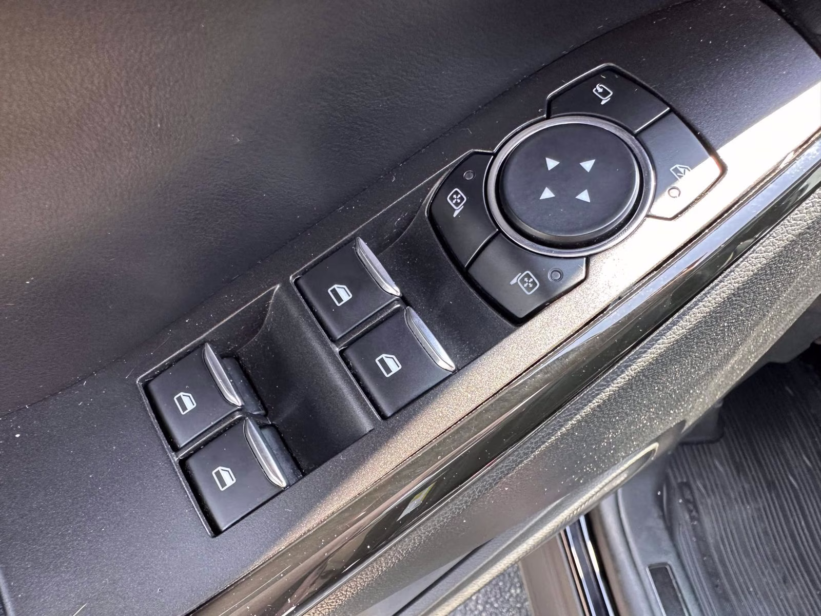 2023 Agate Black Metallic Ford Explorer ST 4WD 4X4 SUV