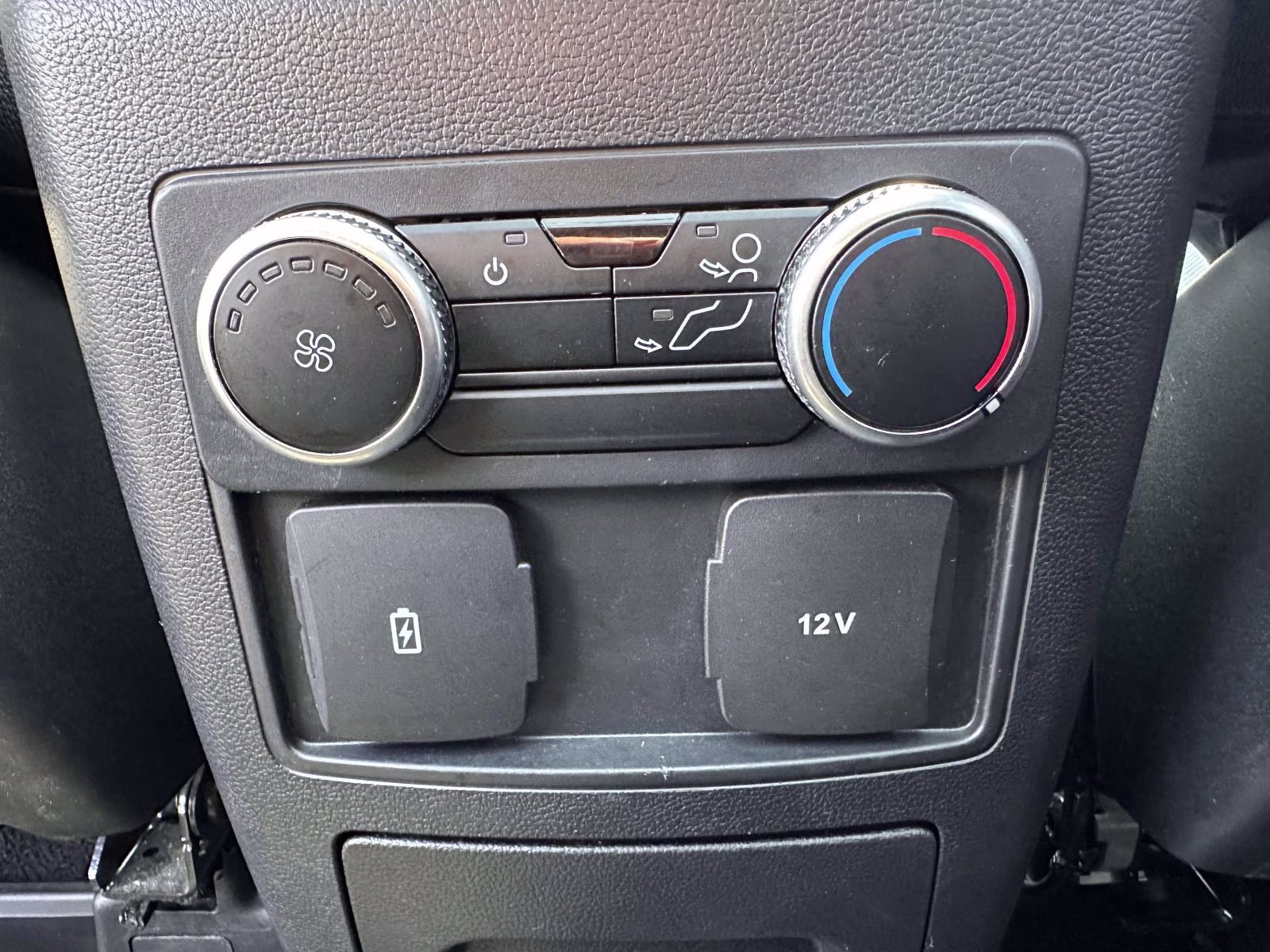 2023 Agate Black Metallic Ford Explorer ST 4WD 4X4 SUV
