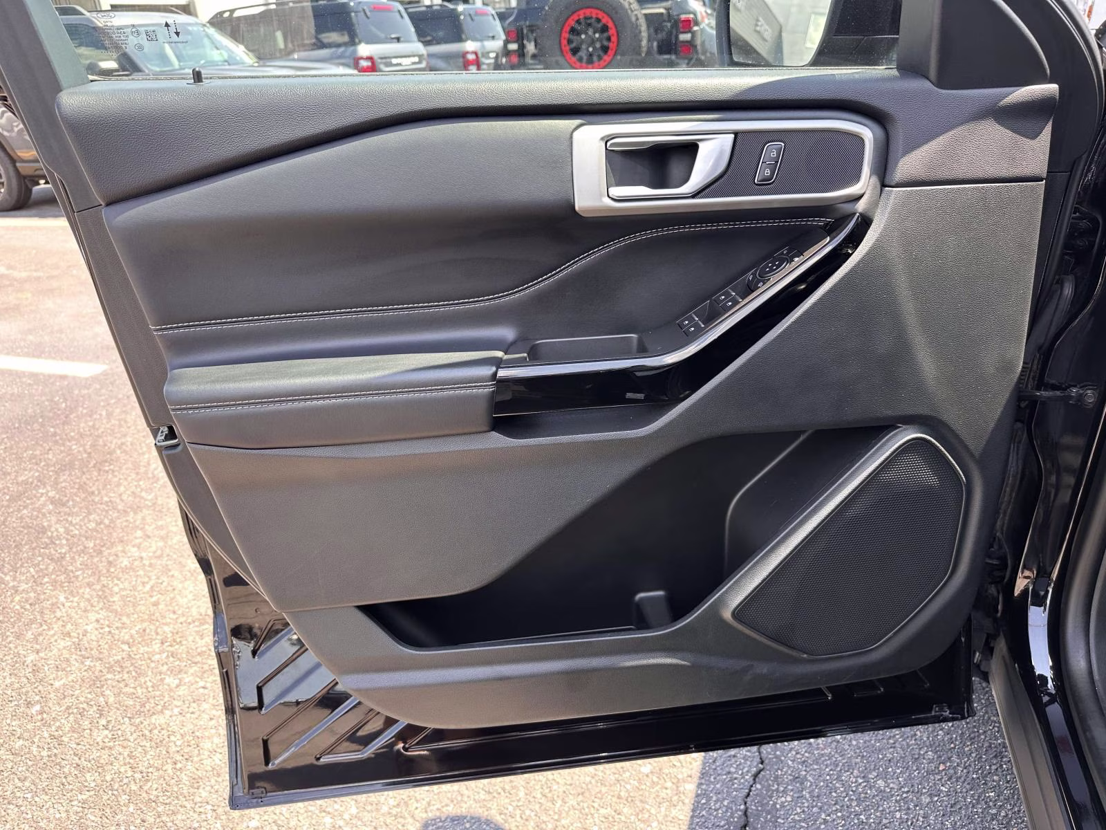 2023 Agate Black Metallic Ford Explorer ST 4WD 4X4 SUV
