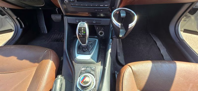 2014 White BMW X1 sDrive28i Sport Utility 4D RWD