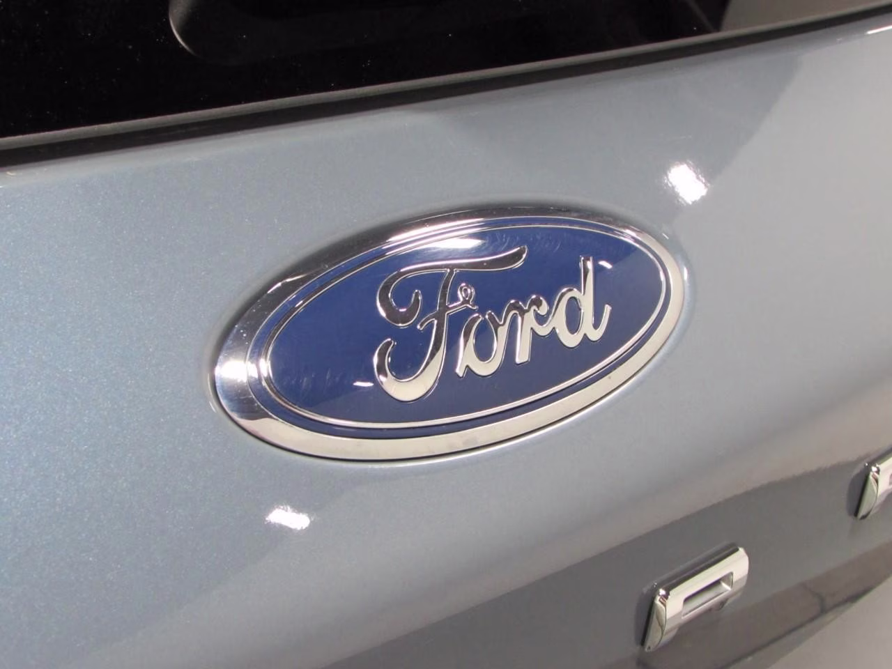 2023 Vapor Blue Metallic Ford Escape ST-Line AWD SUV