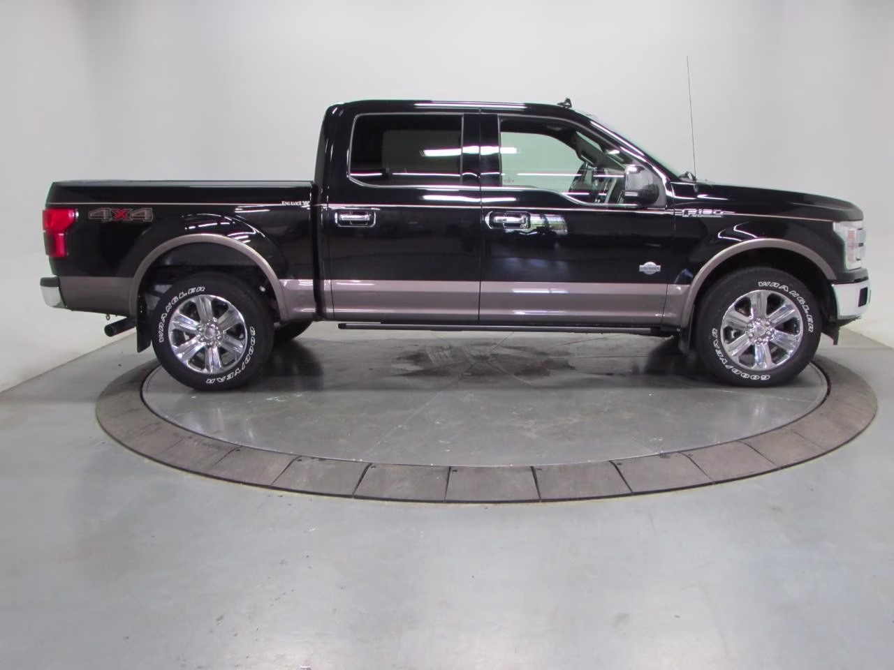 2020 Agate Black Metallic Ford F-150 King Ranch 4X4 Truck