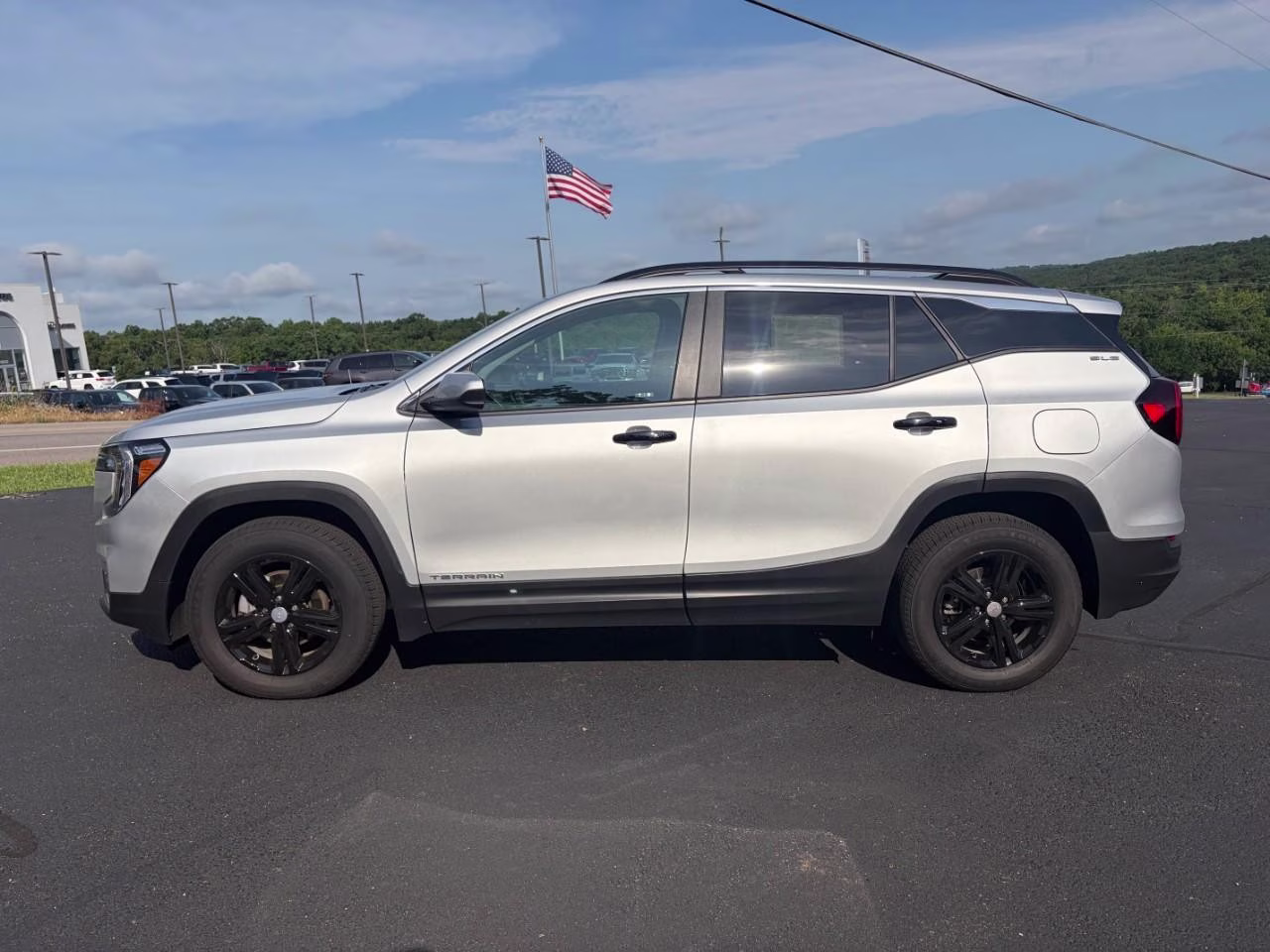 2022 SILVER GMC Terrain SLE AWD SUV