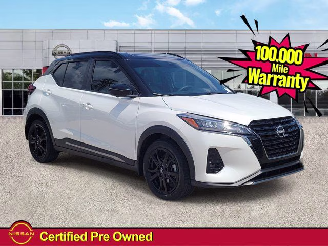 2024 Aspen White/Super Black Nissan Kicks SR FWD SUV