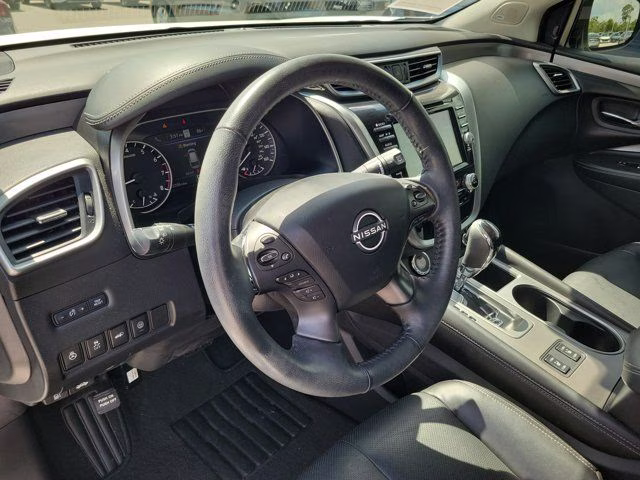 2023 Pearl White Tricoat Nissan Murano SL FWD SUV
