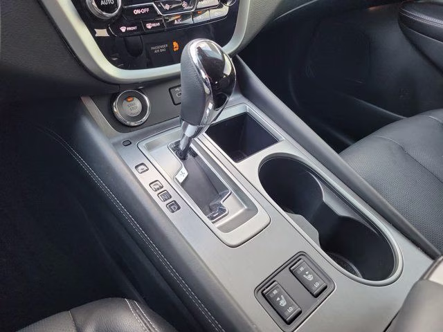 2023 Pearl White Tricoat Nissan Murano SL FWD SUV