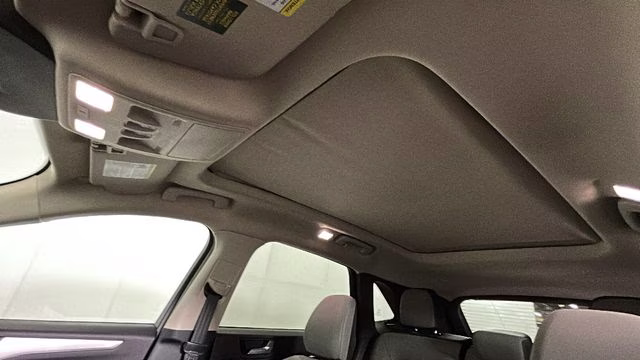 2020 Black Metallic Ford Escape SE FWD SUV