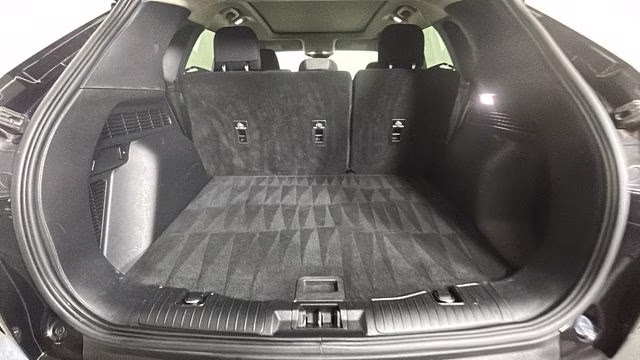 2020 Black Metallic Ford Escape SE FWD SUV