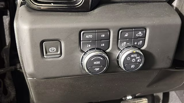 2024 Onyx Black GMC Sierra 1500 AT4 4X4 Truck