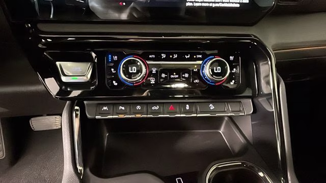 2024 Onyx Black GMC Sierra 1500 AT4 4X4 Truck