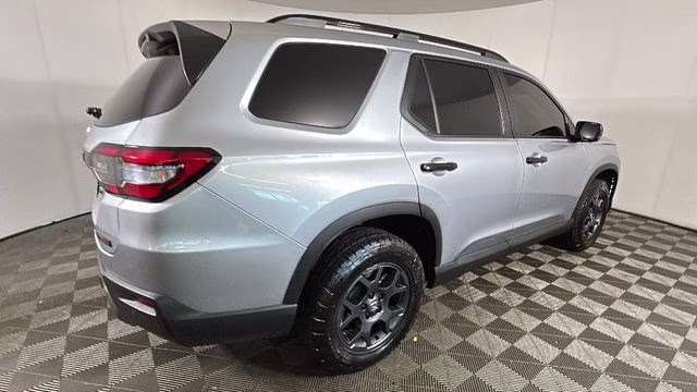 2026 Gray Honda Pilot TrailSport AWD SUV