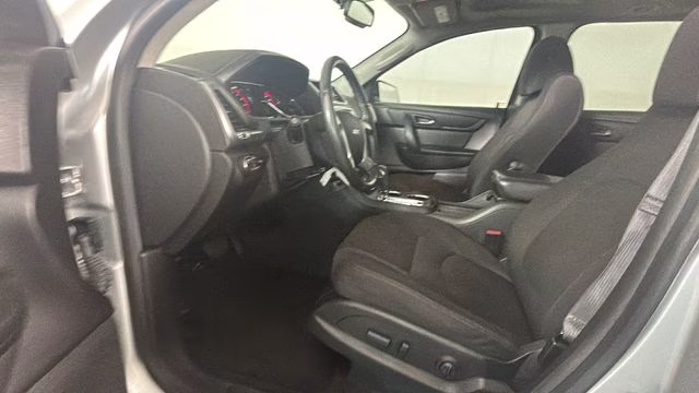 2015 Quicksilver Metallic GMC Acadia SLE-2 FWD SUV