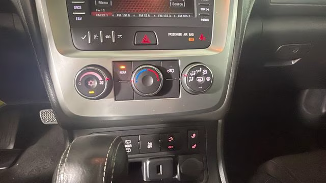 2015 Quicksilver Metallic GMC Acadia SLE-2 FWD SUV