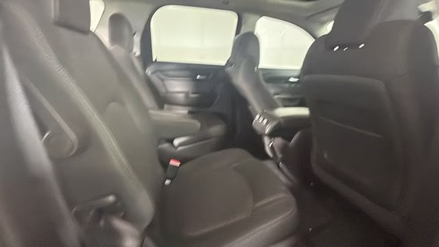 2015 Quicksilver Metallic GMC Acadia SLE-2 FWD SUV