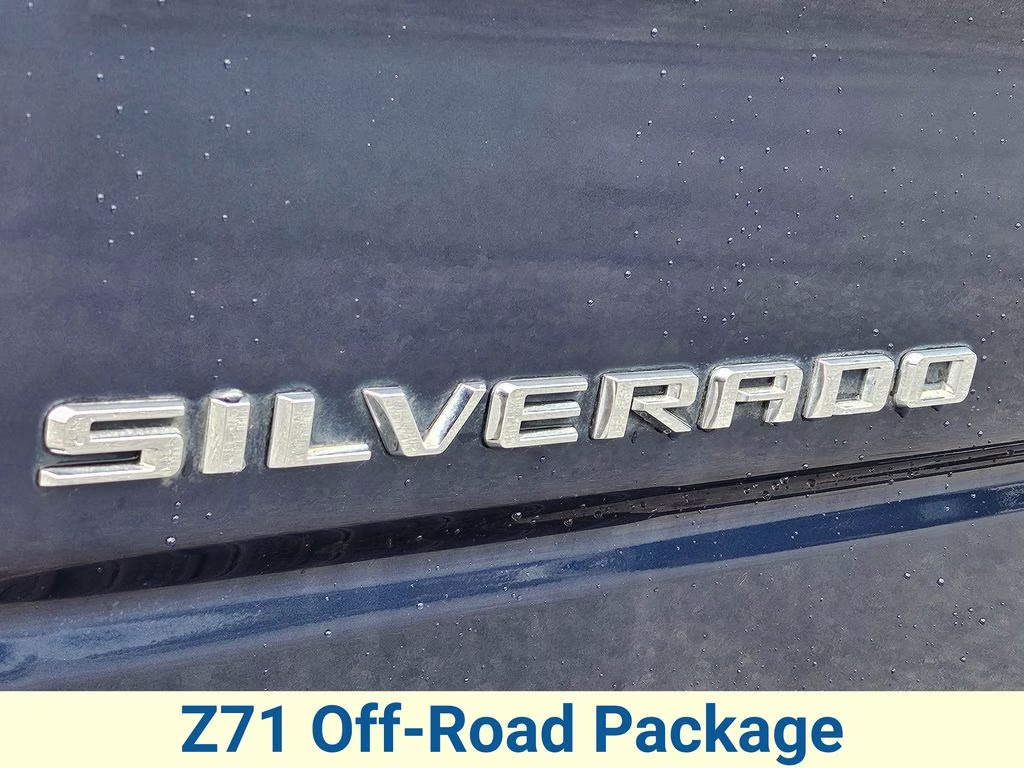 2021 Northsky Blue Metallic Chevrolet Silverado 1500 RST 4X4 Truck