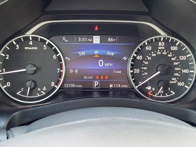 2023 Pearl White Tricoat Nissan Murano SL FWD SUV