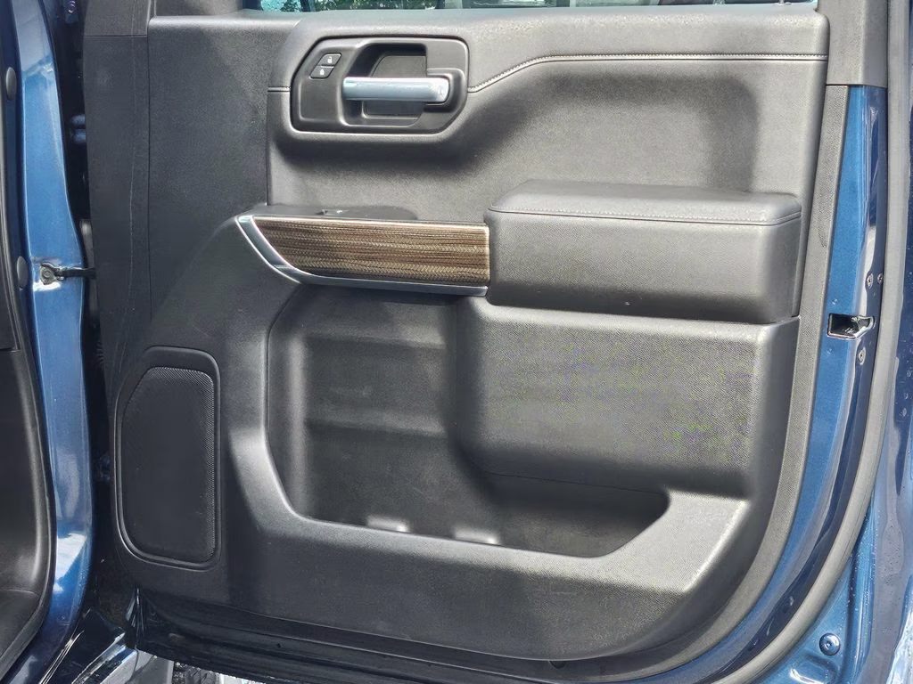 2021 Northsky Blue Metallic Chevrolet Silverado 1500 RST 4X4 Truck