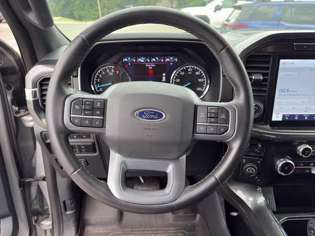 2023 Iconic Silver Metallic Ford F-150 XLT 4X4 Truck
