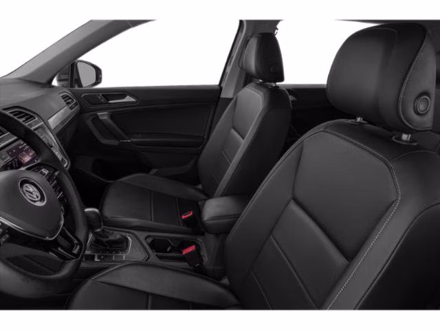 2018 Pearl Metallic Volkswagen Tiguan 2.0T SE FWD SUV