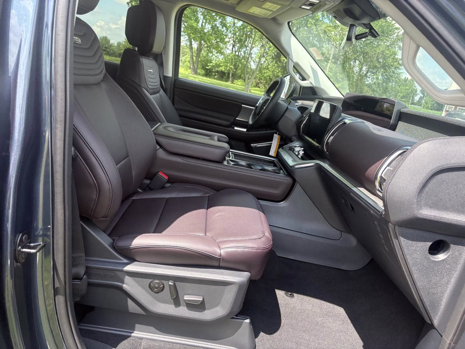 2027 Nocturnal Blue Ford Expedition Max Platinum 4X4 SUV