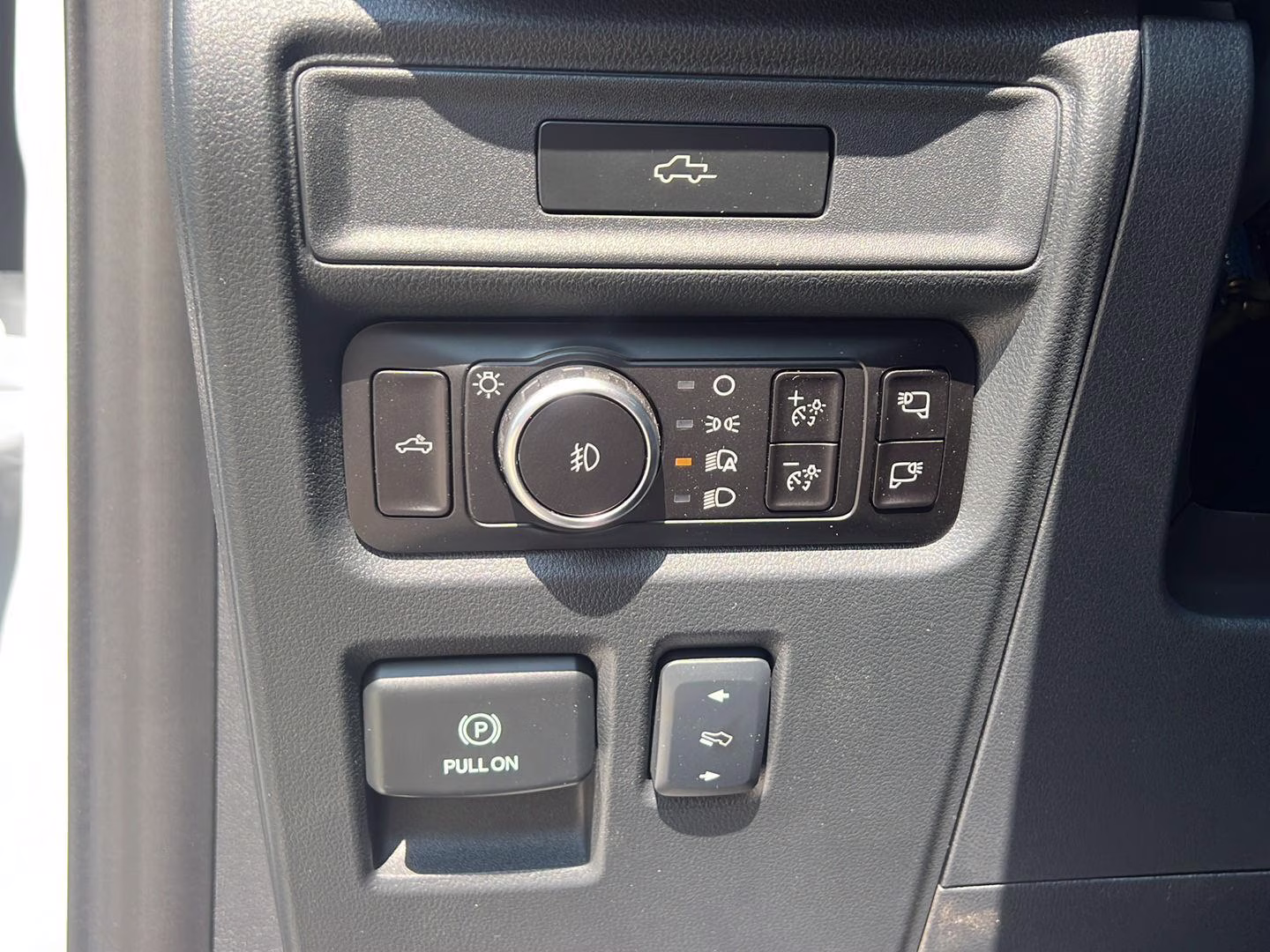 2026 Oxford White Ford F-150 Tremor 4X4 Truck