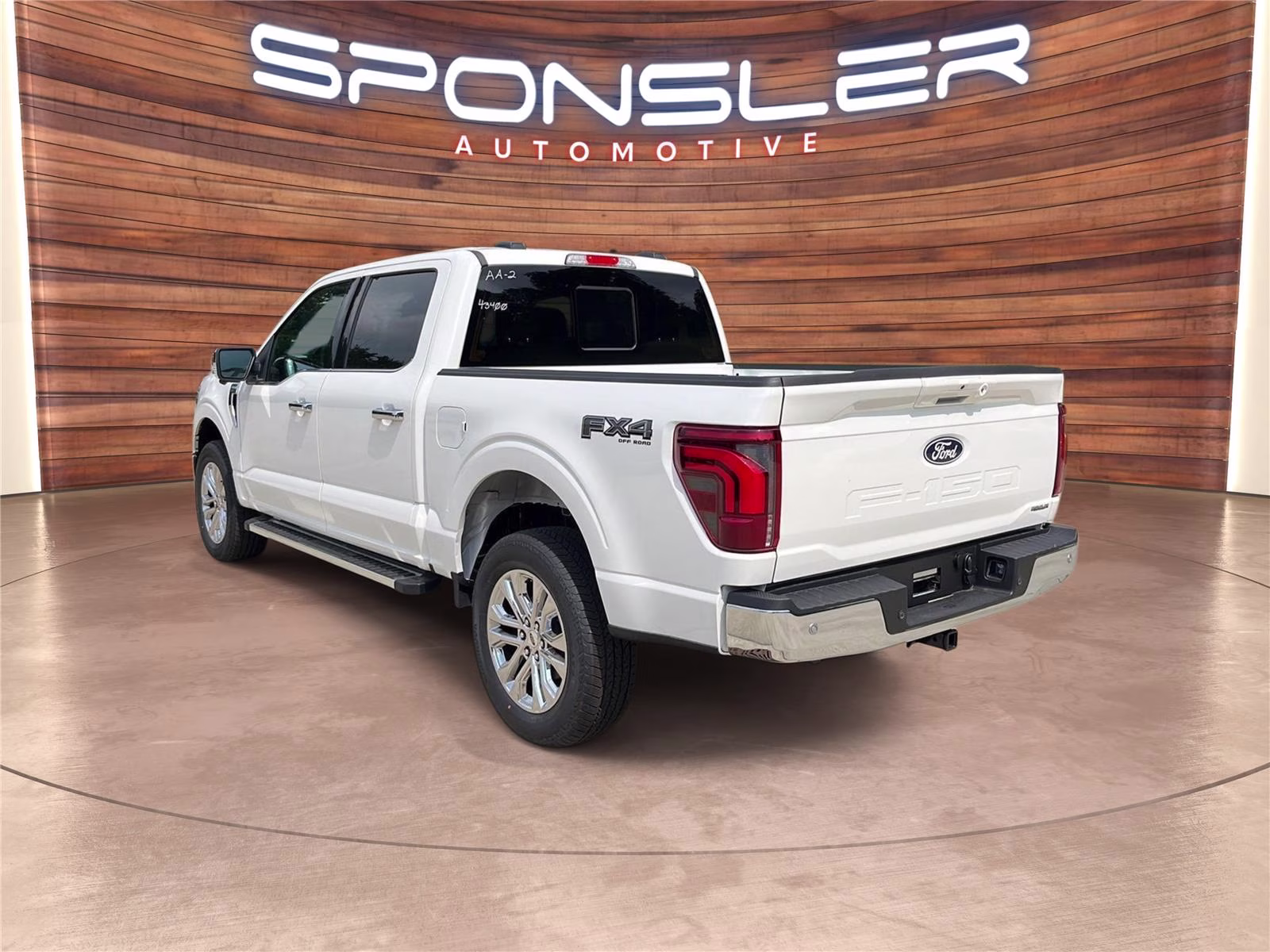 2026 Star White Metallic Tri-Coat Ford F-150 LARIAT 4X4 Truck