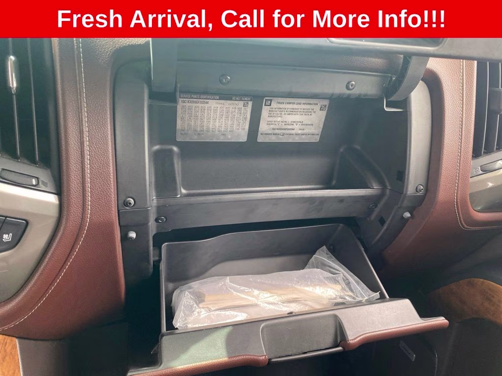 2016 Summit White Chevrolet Silverado 2500HD High Country 4X4 Truck