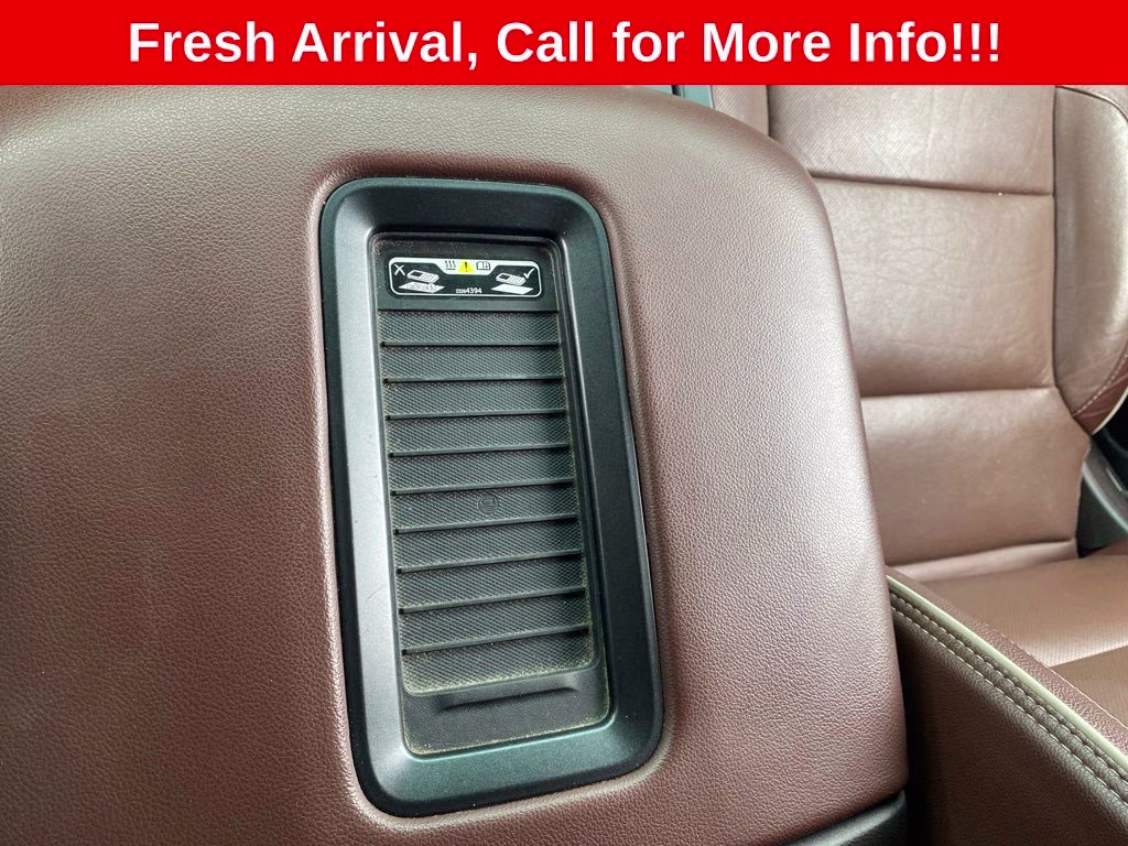 2016 Summit White Chevrolet Silverado 2500HD High Country 4X4 Truck