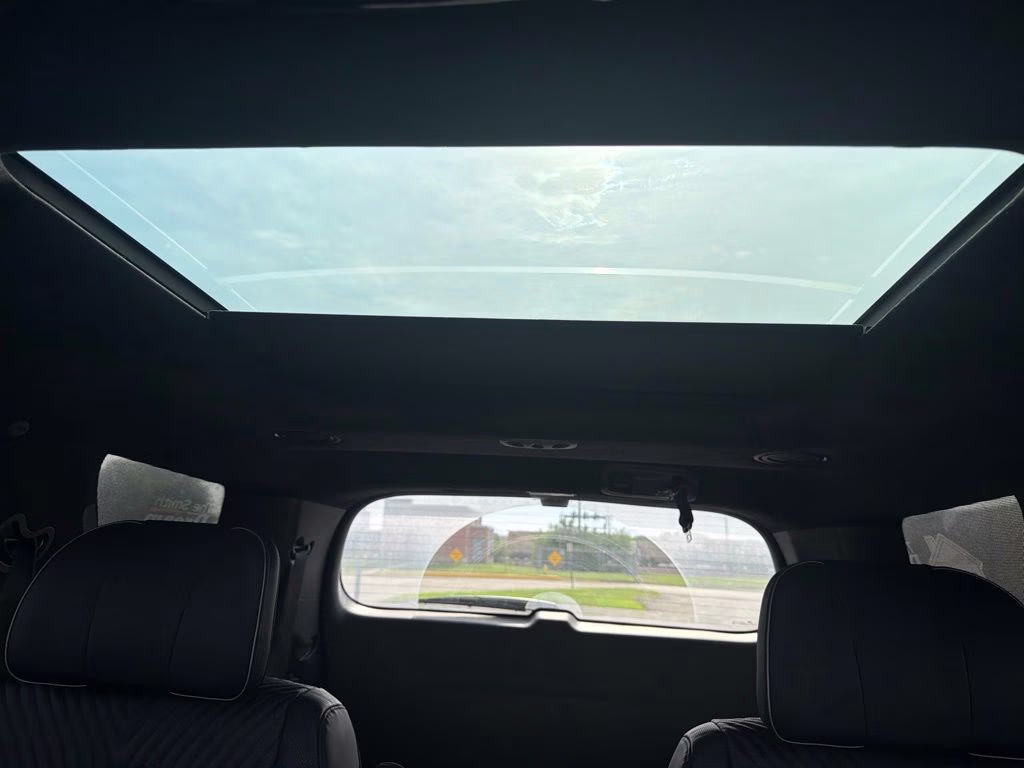 Used 2024 Hyundai Palisade Calligraphy with VIN KM8R7DGE9RU806772 for sale in Kansas City