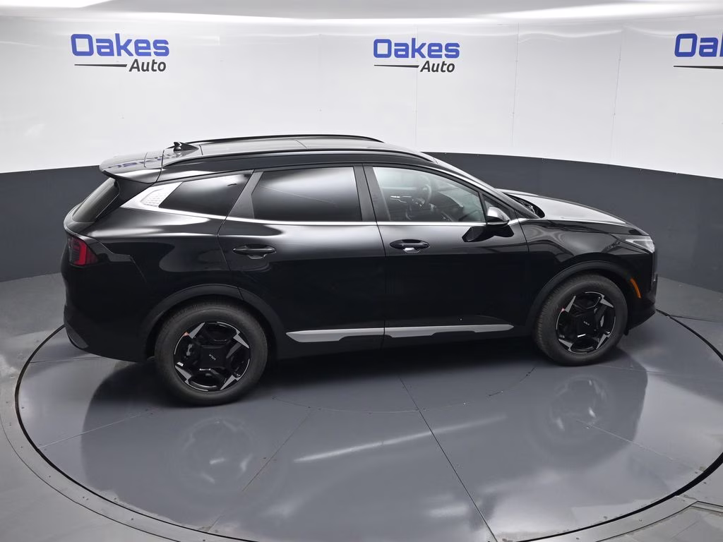 2026 Ebony Black Kia Sportage EX FWD SUV