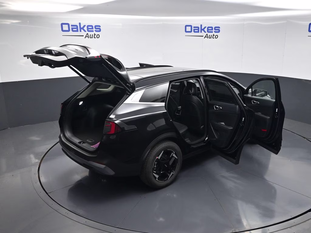 2026 Ebony Black Kia Sportage EX FWD SUV