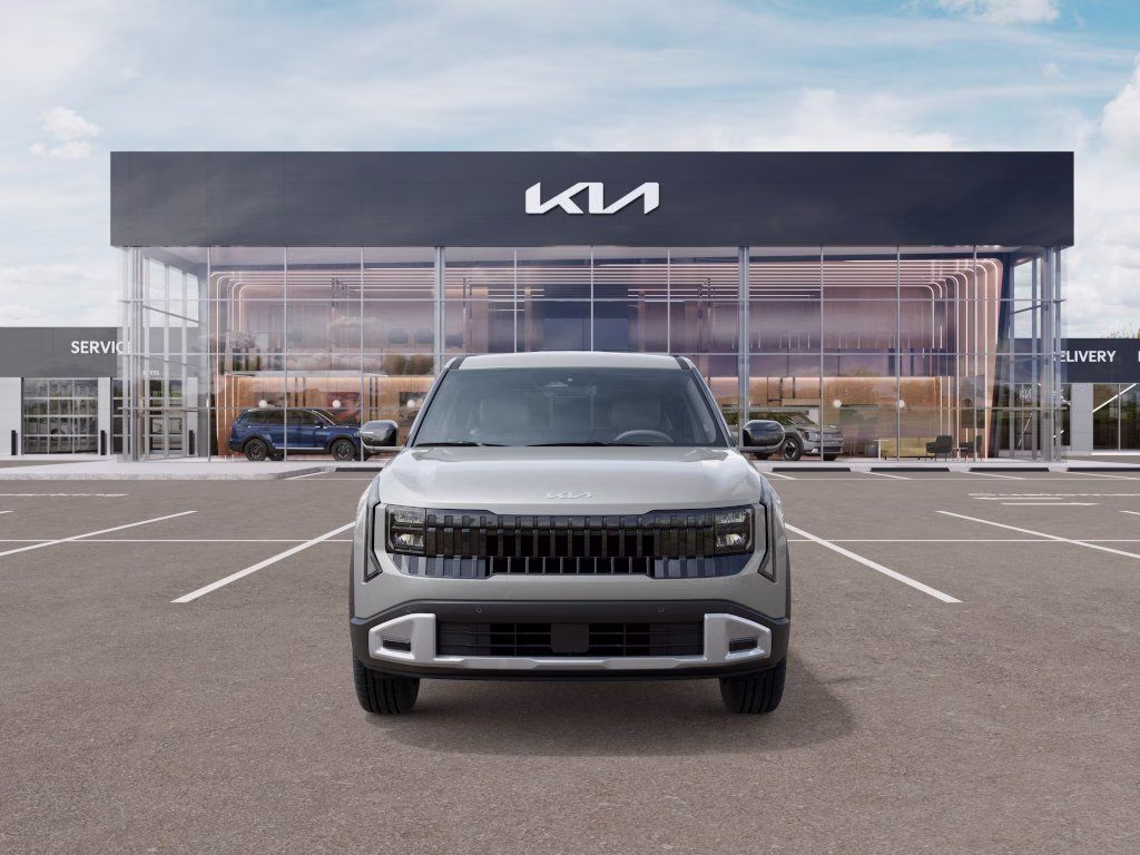 2027 Ivory Silver Kia Seltos EX AWD SUV