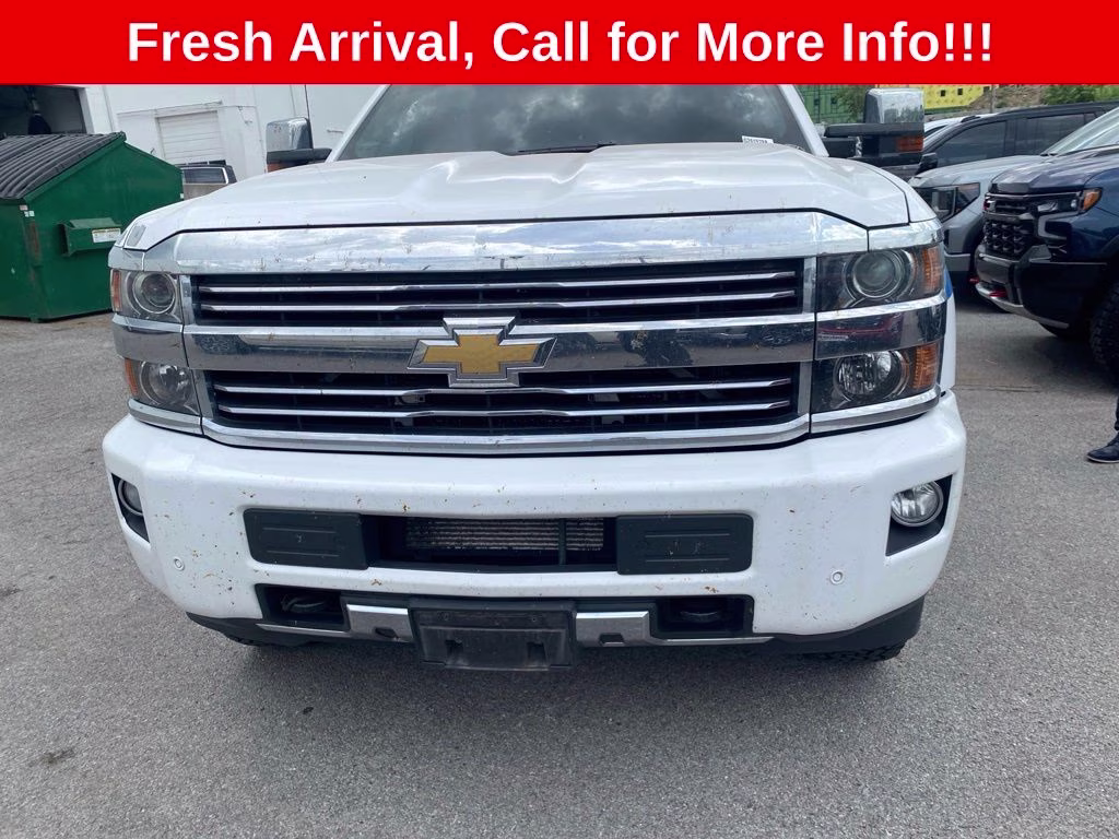 2016 Summit White Chevrolet Silverado 2500HD High Country 4X4 Truck