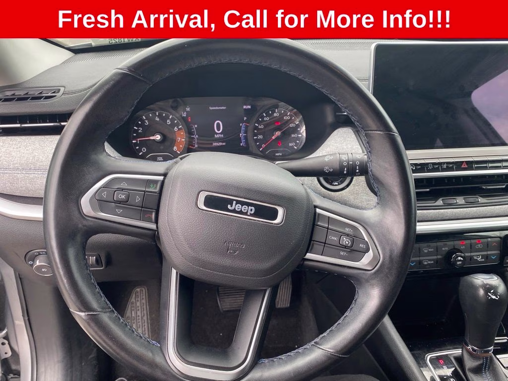 2022 Billet Silver Metallic Clearcoat Jeep Compass Latitude FWD SUV