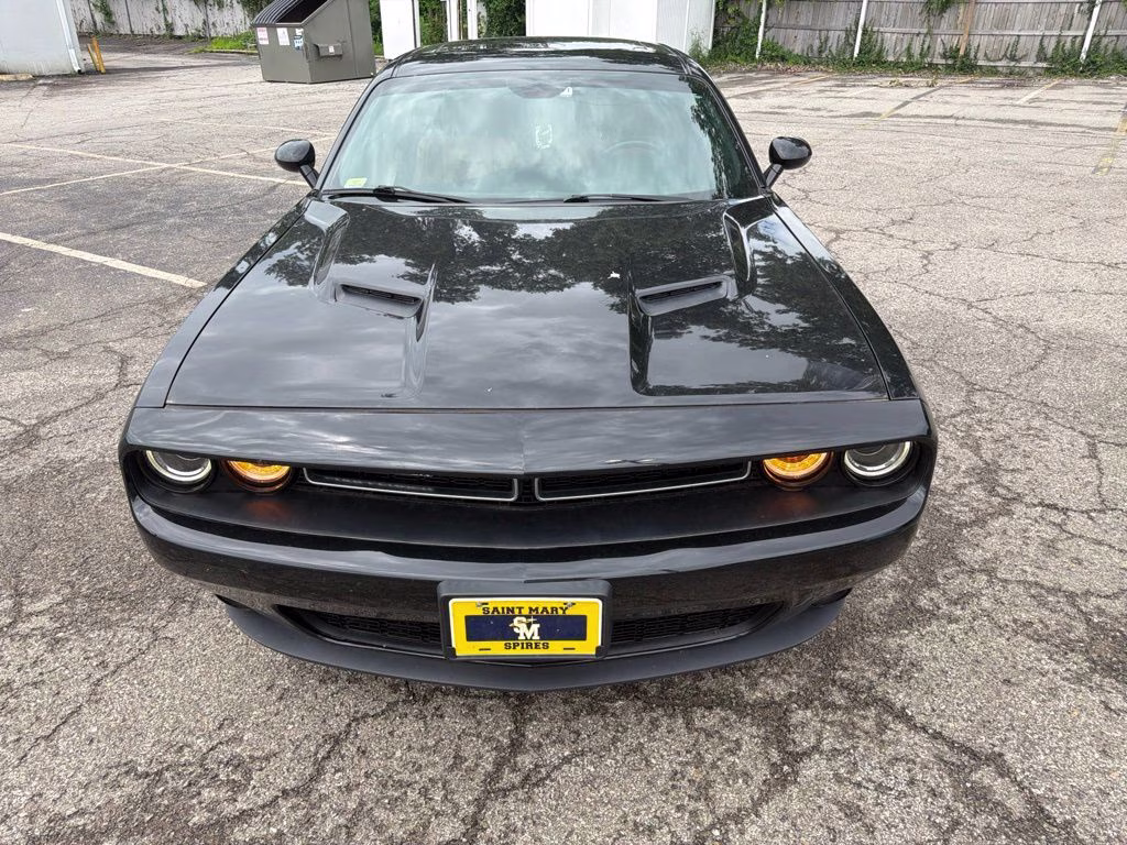 2015 Pitch Black Clearcoat Dodge Challenger SXT RWD Coupe