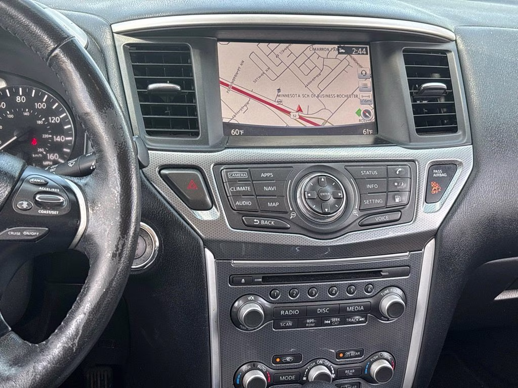 2020 Magnetic Black Pearl Nissan Pathfinder SL 4X4 SUV