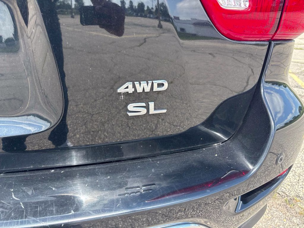 2020 Magnetic Black Pearl Nissan Pathfinder SL 4X4 SUV
