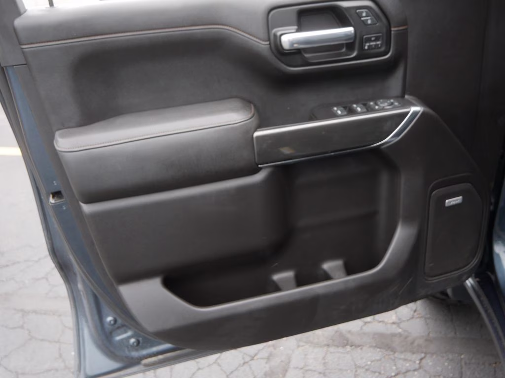 2019 Dark Sky Metallic GMC Sierra 1500 AT4 w/ Custom Stereo & Borla Exhaust 4X4 Truck