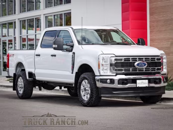 2024 Oxford White Ford Super Duty F-250 SRW XLT 4X4 Truck