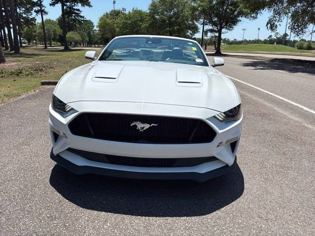 2020 Oxford White Ford Mustang GT Premium RWD Convertible