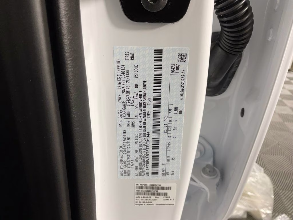 2026 Oxford White Ford Super Duty F-350 SRW XL 4X4 Truck