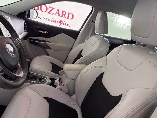 2020 Granite Crystal Metallic Clearcoat Jeep Cherokee Latitude Plus 4X4 SUV