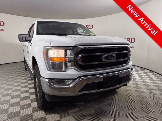 2022 Oxford White Ford F-150 XLT 4X4 Truck