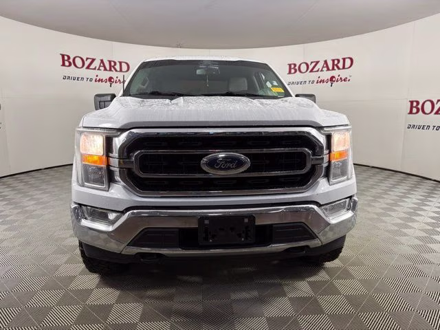 2022 Oxford White Ford F-150 XLT 4X4 Truck