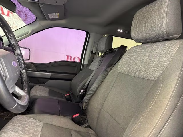 2022 Oxford White Ford F-150 XLT 4X4 Truck